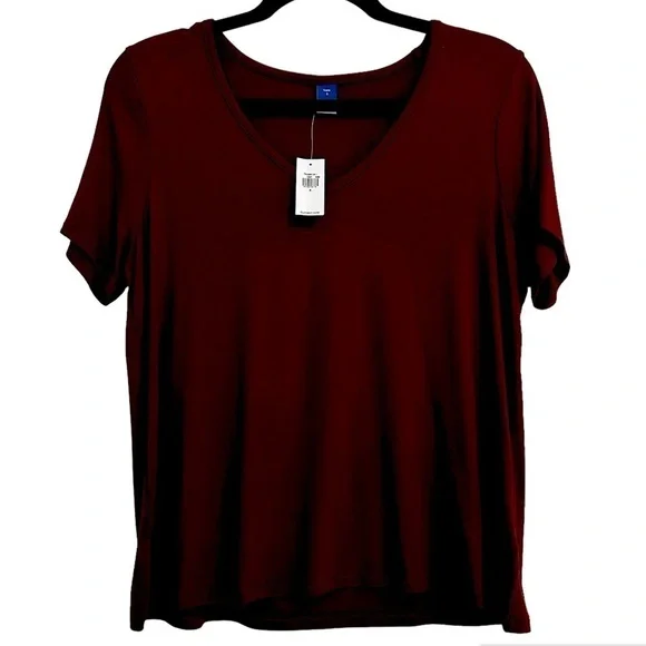 Old Navy Luxe V-Neck Everyday T-Shirt Burgundy Women’s small NWT - Picture 1 of 4